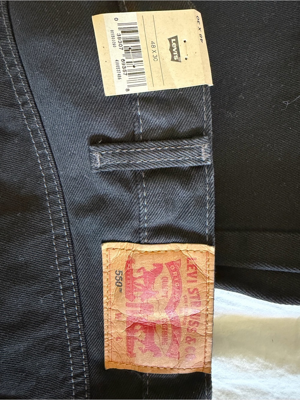 Levi's 550 Relaxed Men’s Jeans — Black NWT - Picture 2 of 3